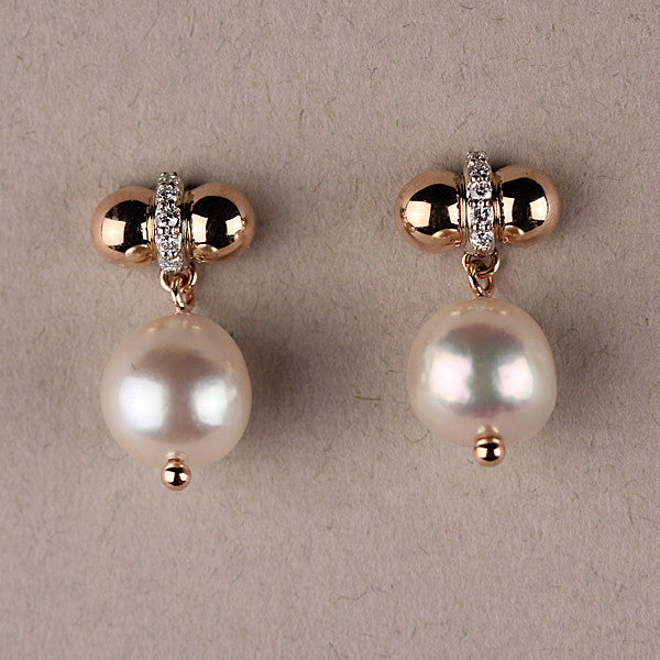 Dangly Pearl Earrings